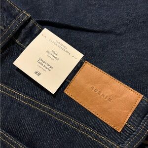 NWT - H&M Women Wide High Waist Jeans - Dark Blue Denim